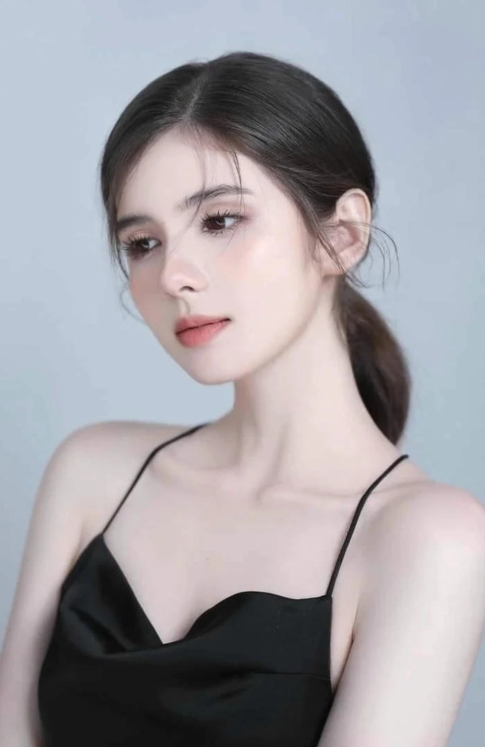 Ảnh gái Nga nude bốc lửa nóng bỏng