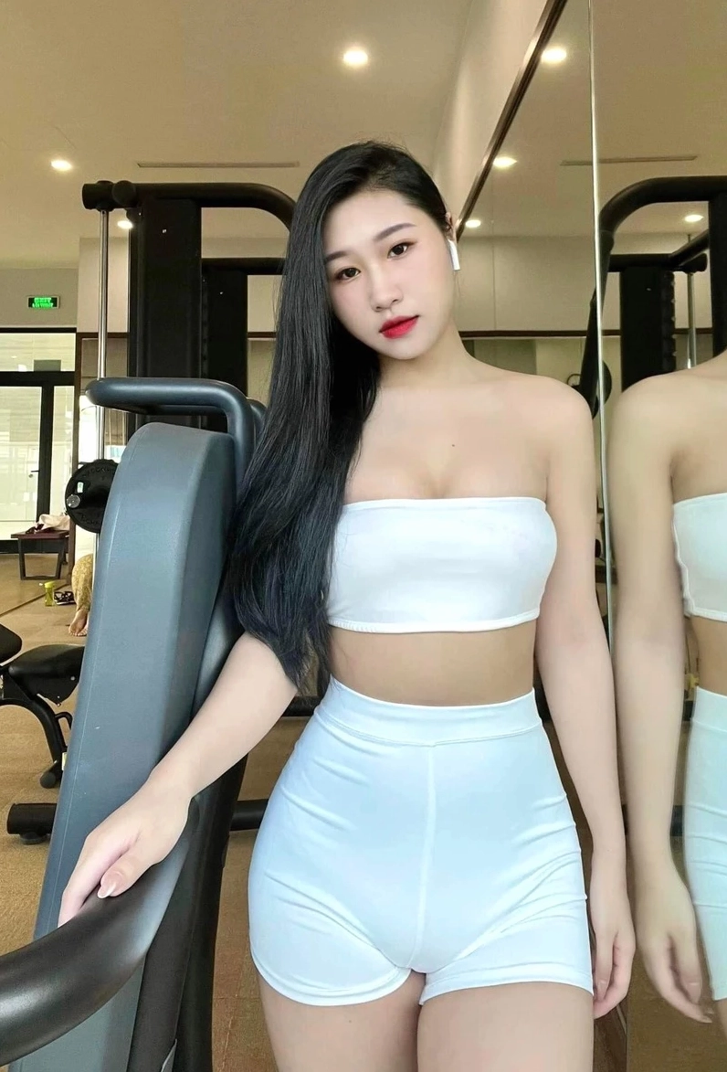 Ảnh gái xinh mu to đẹp tự nhiên, không qua chỉnh sửa