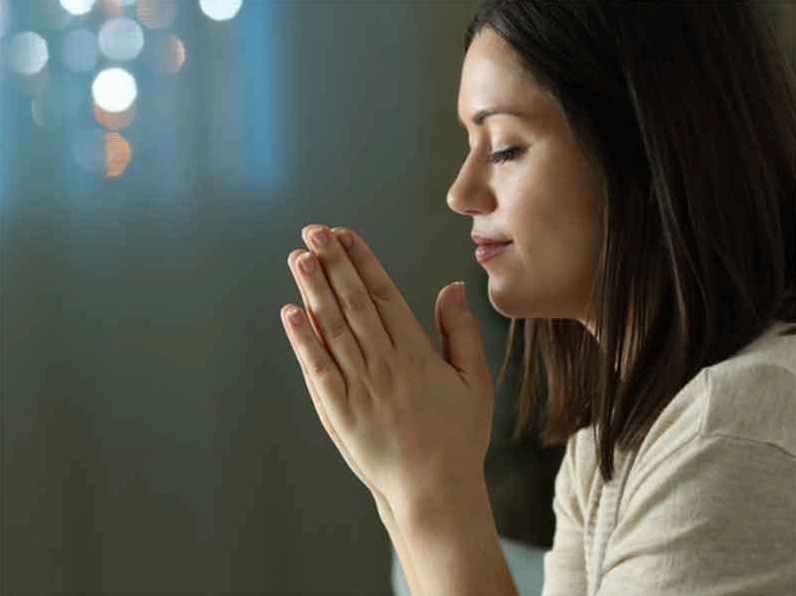 Chi tiết về đọc kinh tối trước khi đi ngủ ngắn gọn