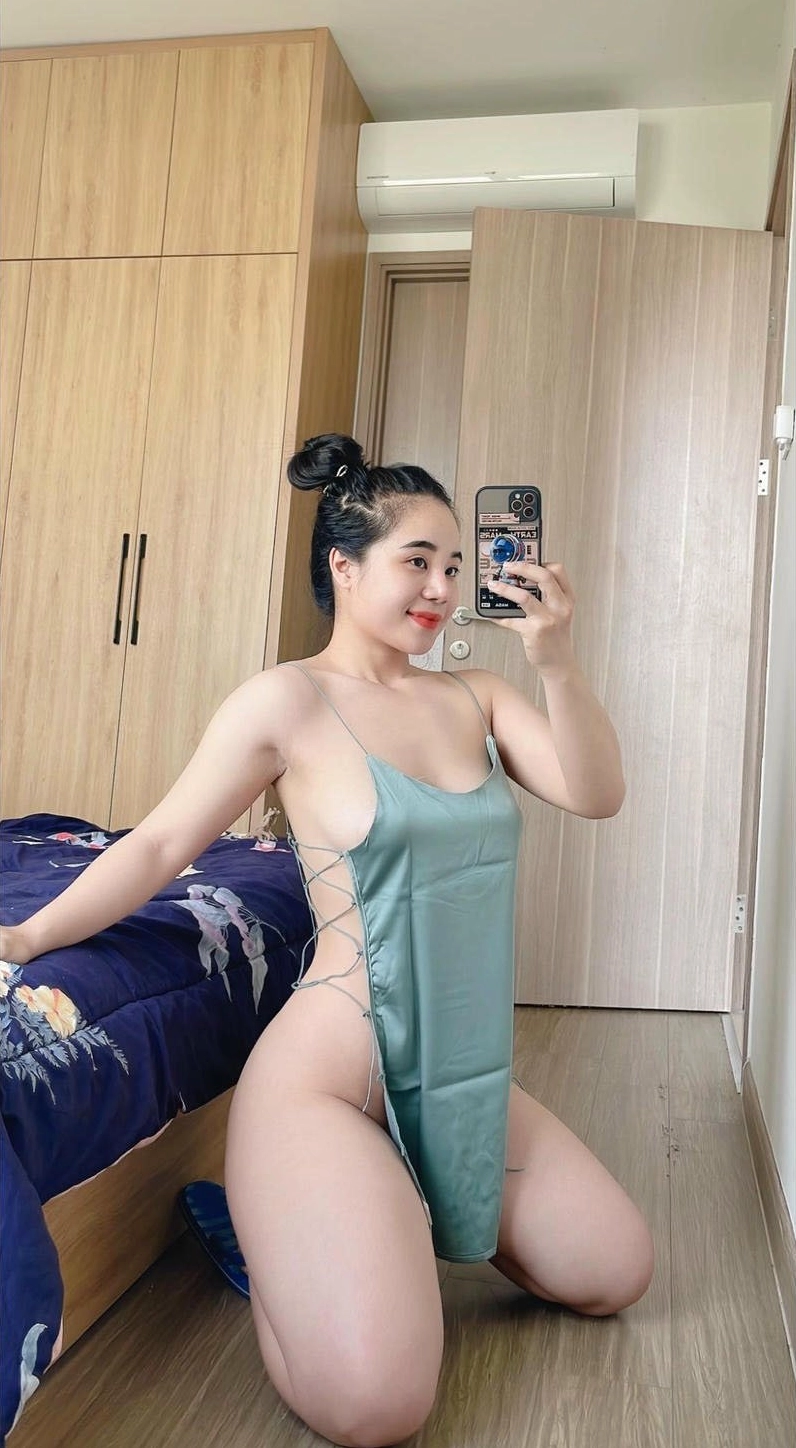 Vẻ đẹp căng tròn, đầy sức sống của phái nữ