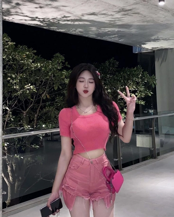 Cô gái Việt Nam tự tin thể hiện cá tính qua phong cách cosplay độc đáo